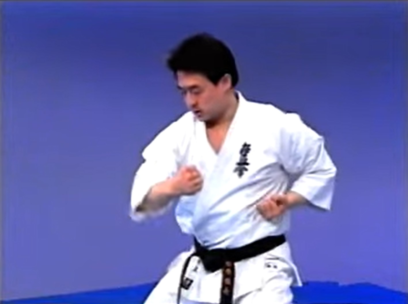 seiken mawashi tsuki